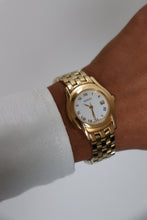 Load image into Gallery viewer, Vintage Gucci 5400M Series Watch

