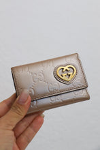 Load image into Gallery viewer, Gucci vintage key wallet
