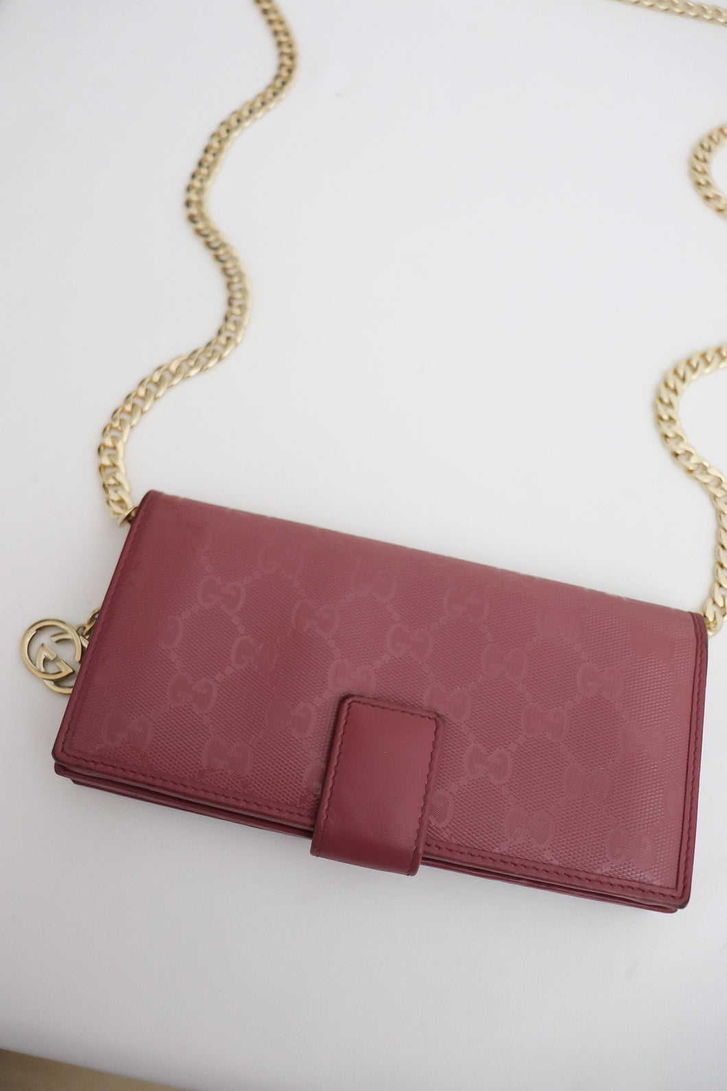 Gucci pink vintage wallet
