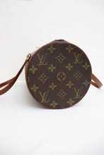 Load image into Gallery viewer, Louis Vuitton Papillon 30
