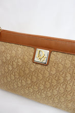 Load image into Gallery viewer, Dior Oblique shoulder bag
