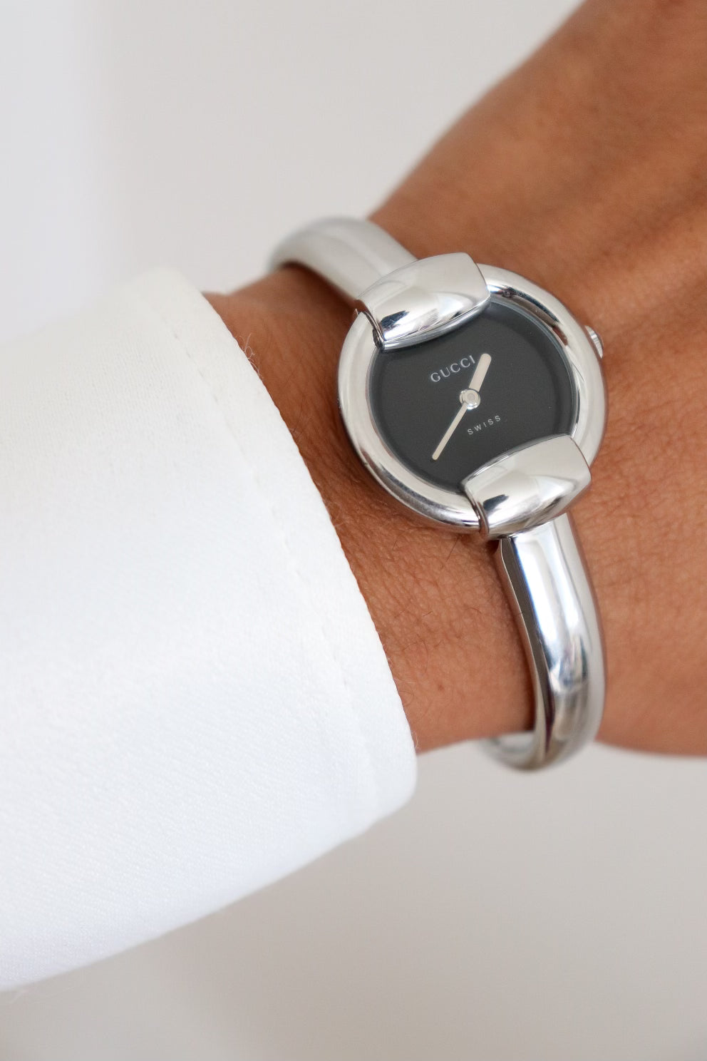 Vintage Gucci Silver Bangle Watch with Black Dial (EUC) Gucci 90s silver bangle - Gem main image 4
