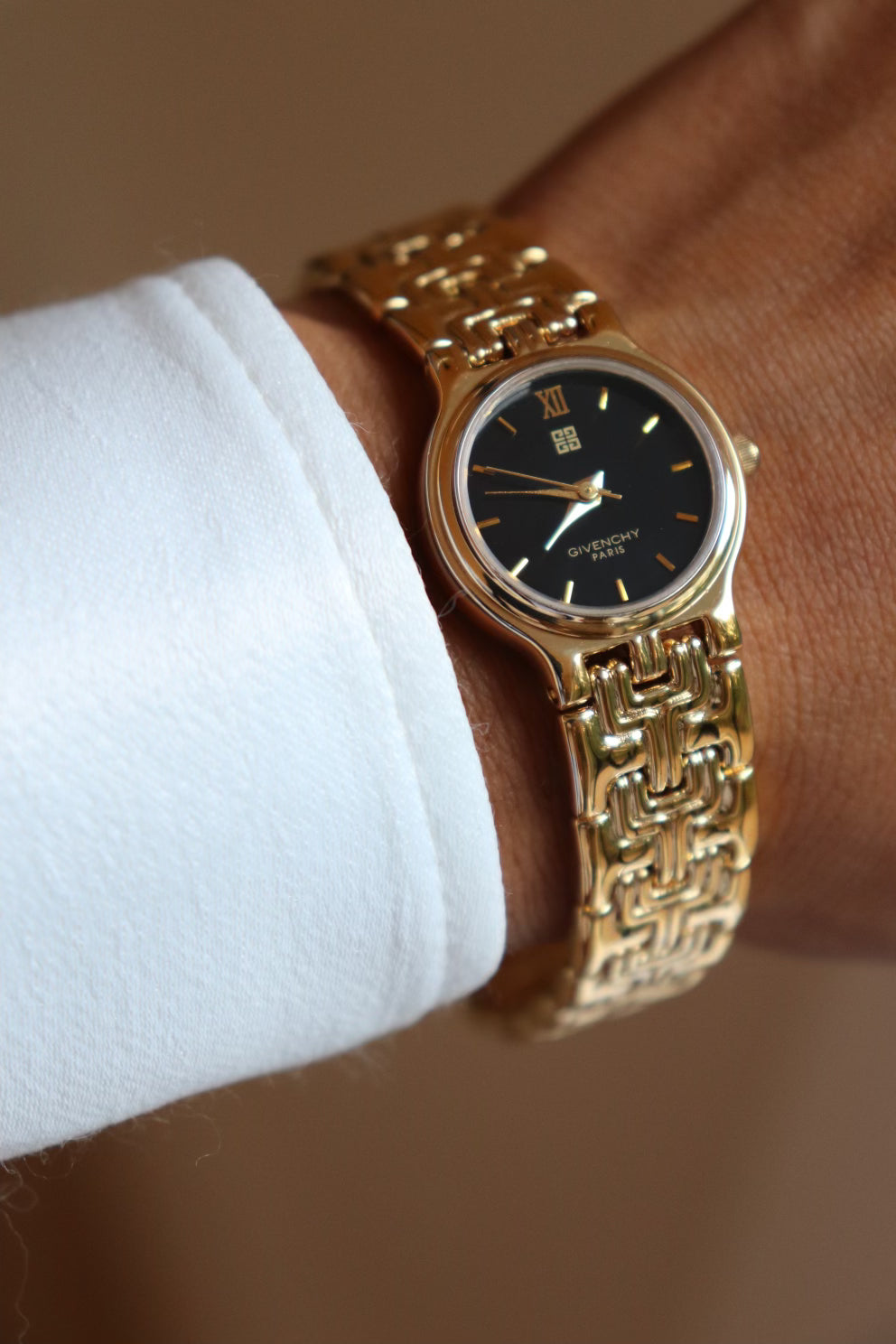GIVENCHY・ヴィンテージウォッチ Vintage GIVENCHY APSARAS Watch: Gold Square Face, Box & Papers - Etsy