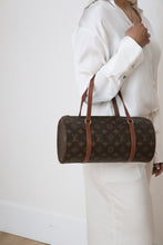 Load image into Gallery viewer, Louis Vuitton Papillon 30
