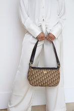 Load image into Gallery viewer, Dior shoulder bag

