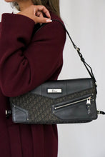 Load image into Gallery viewer, Christian Dior 2003 street chic bag in black
