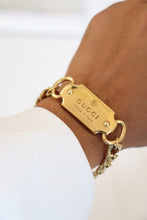 Lade das Bild in den Galerie-Viewer, Gucci golden bracelet
