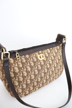 Load image into Gallery viewer, Dior shoulder bag
