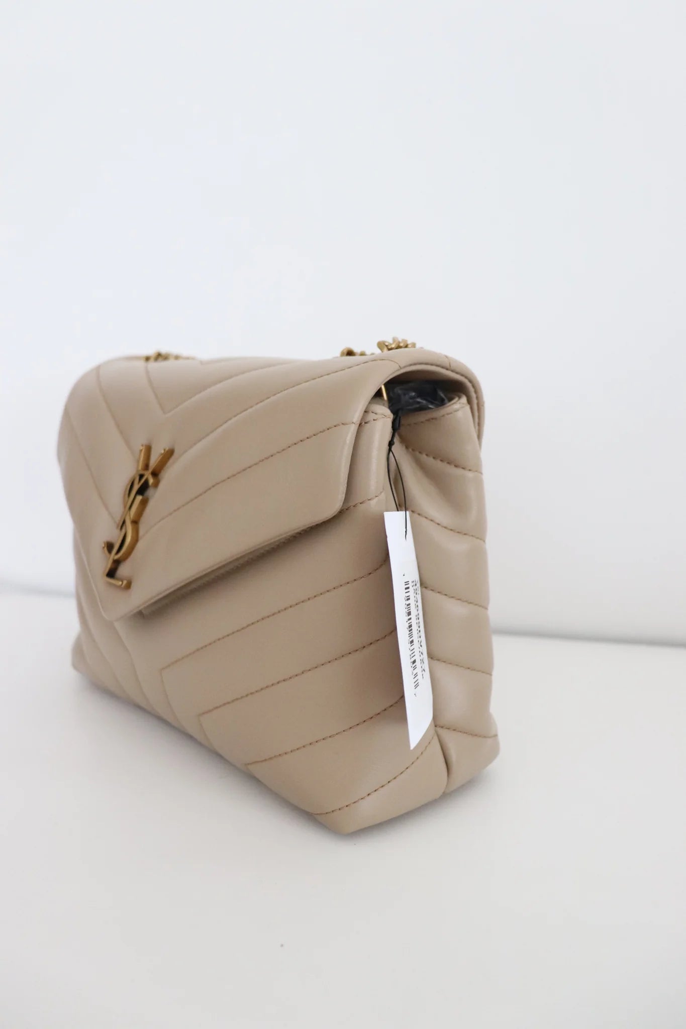BRAND NEW YSL Loulou Bag in Quilted leather in beige (retails for 2650$)