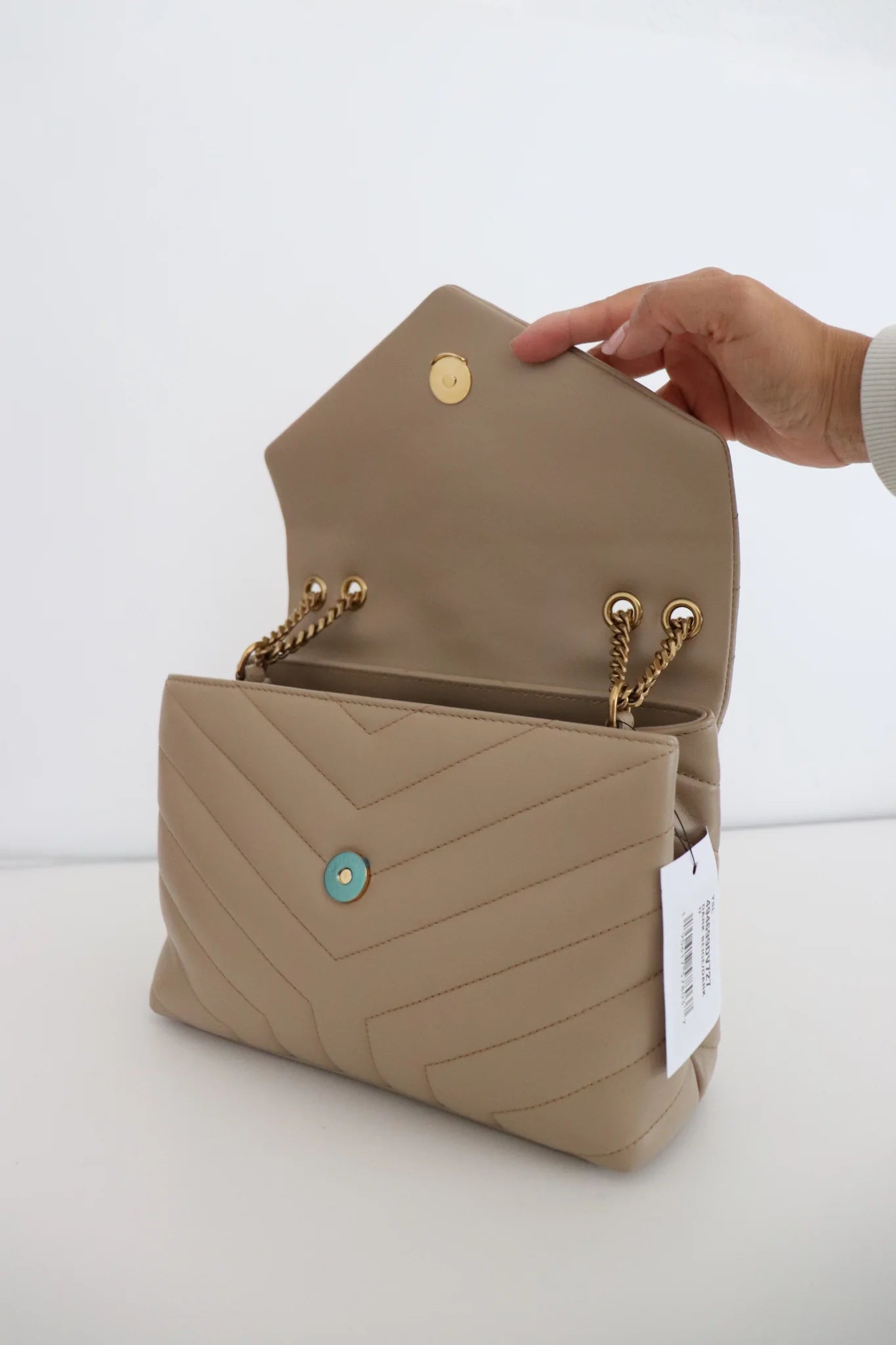 BRAND NEW YSL Loulou Bag in Quilted leather in beige (retails for 2650$)