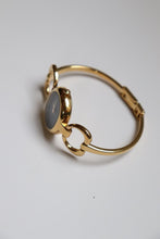 Load image into Gallery viewer, Vintage Gucci 1600 series watch
