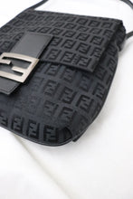 Load image into Gallery viewer, Fendi zucchino crossbody in black
