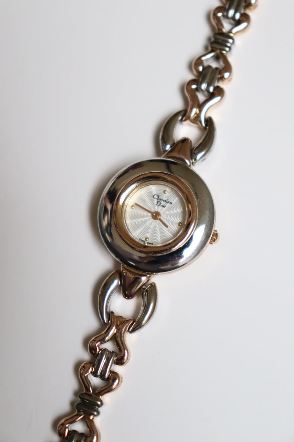 Vintage Christian Dior Vintage Round Link Bracelet Watch  display picture 1