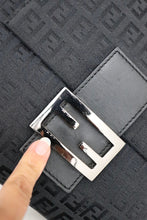 Load image into Gallery viewer, Fendi zucchino crossbody in black

