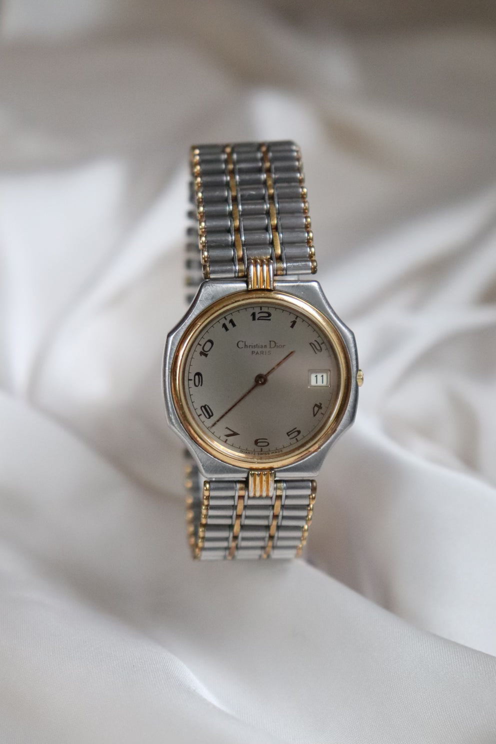 Vintage Gucci 1600 series watch | The Vintage Landing