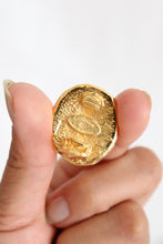 Load image into Gallery viewer, Chanel vintage earrings
