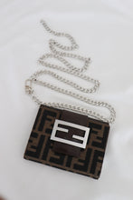 Load image into Gallery viewer, Vintage Fendi wallet
