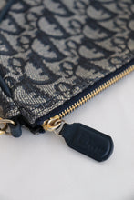 Load image into Gallery viewer, Dior Saddle pochette
