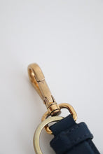 Lade das Bild in den Galerie-Viewer, Prada bag charm in blue
