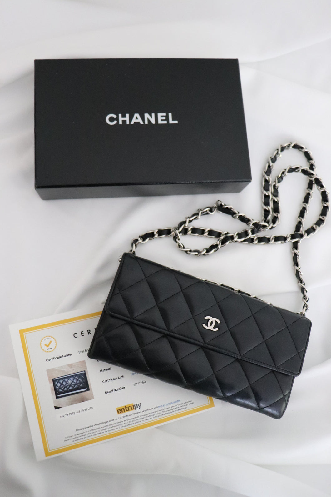 Chanel lambskin quilted flap wallet