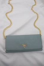Load image into Gallery viewer, Prada Saffiano wallet
